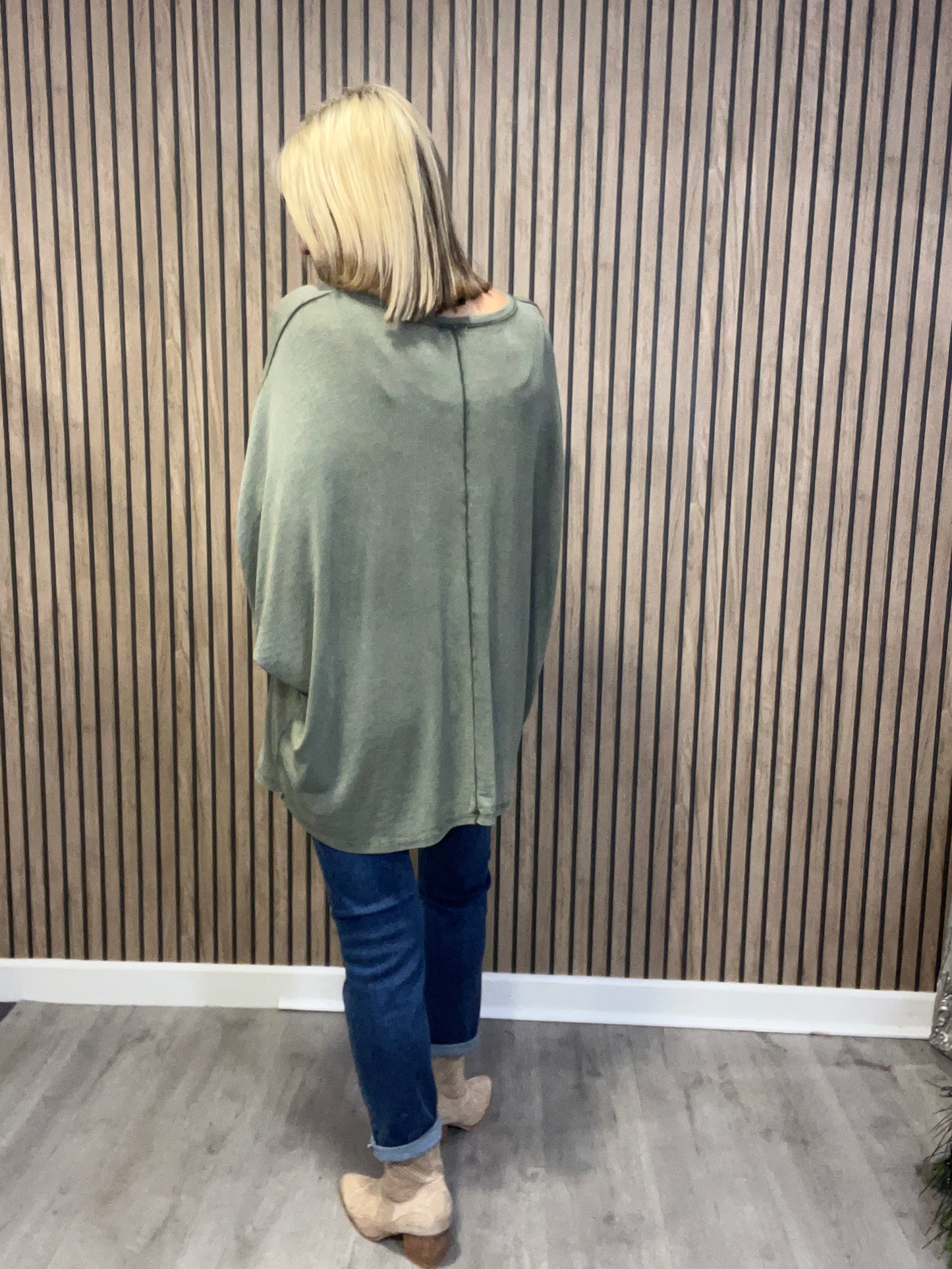 Oversized Love Lightweight Knit In Khaki