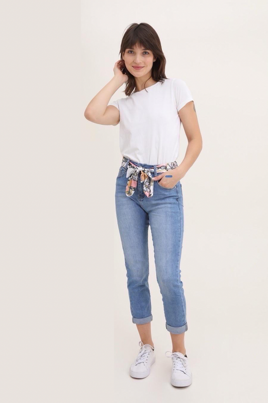 G-Smack Mom Jeans With Scarf Belt