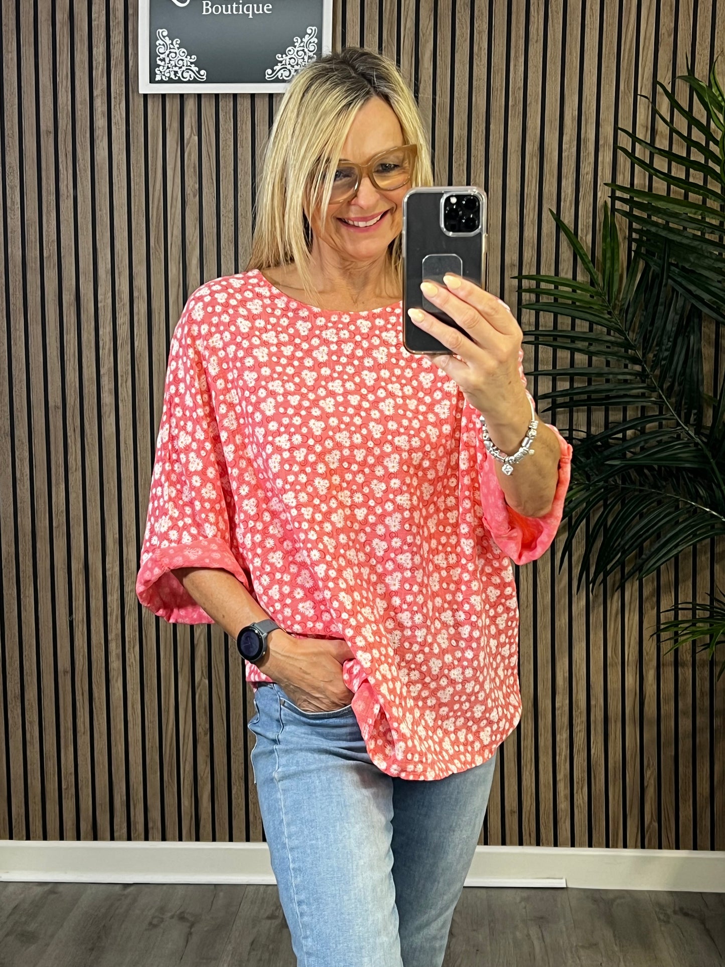 Ditzy Daisy Top in Coral