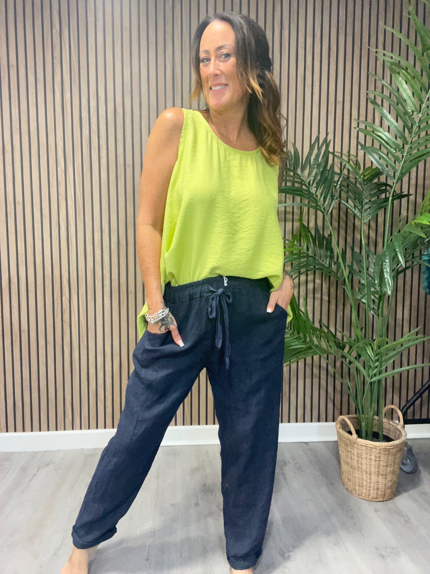 Drawstring Linen Trousers