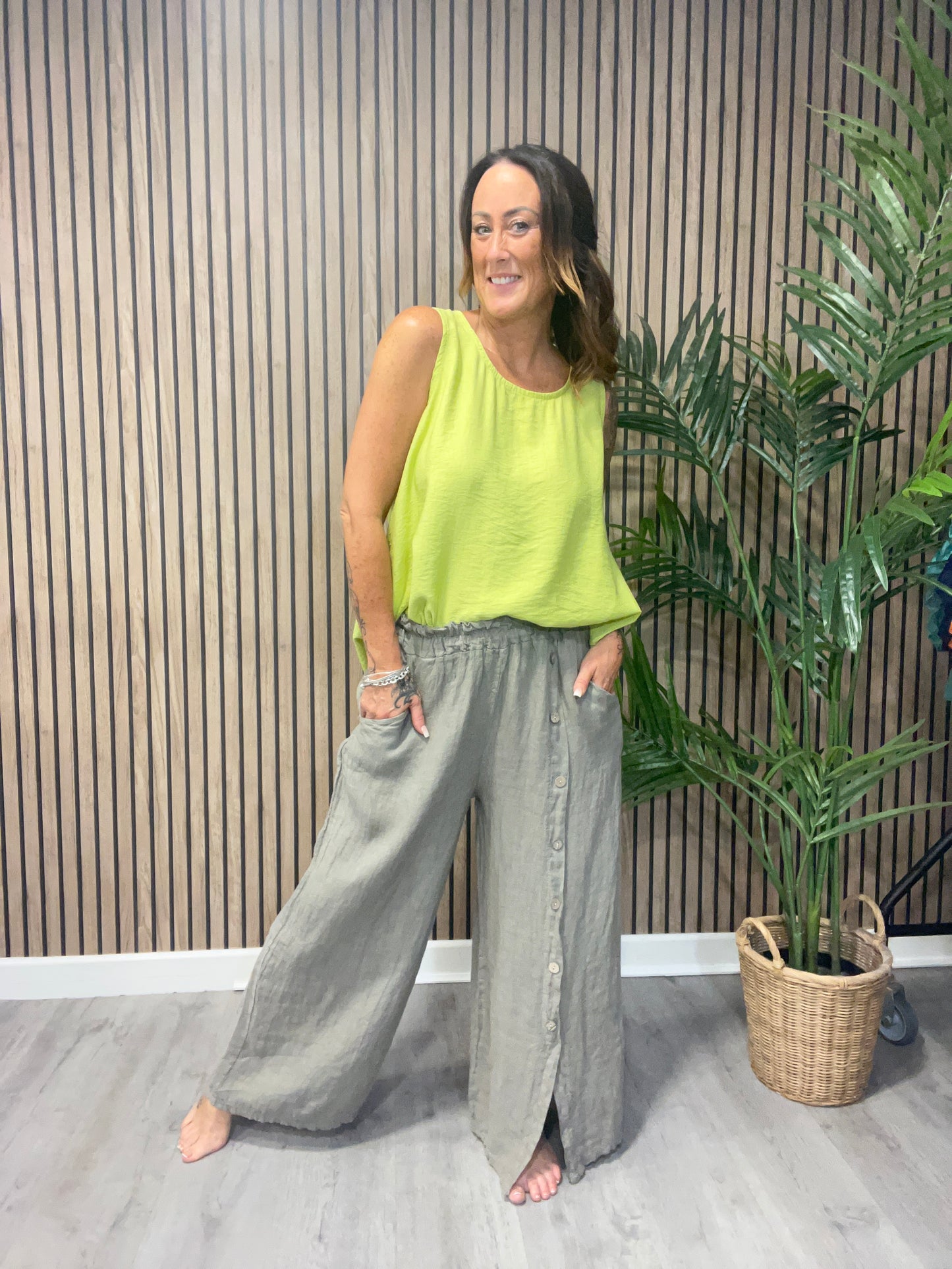 Button Leg Linen Trousers